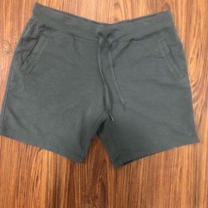Danskin Now short women size XL (16-18) dark gray